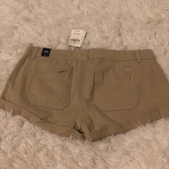 Shorts - Picture 5 of 5